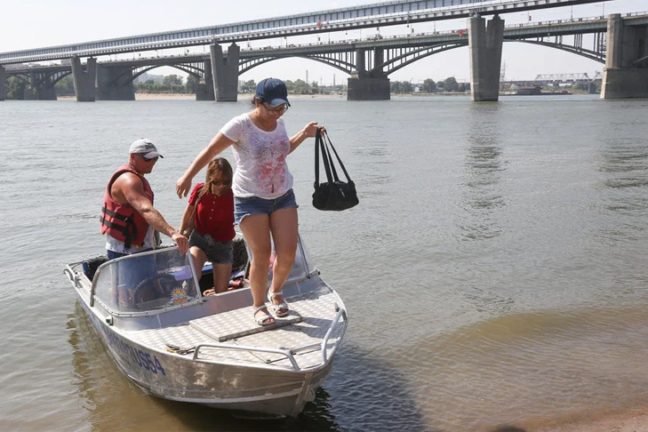    Уровень воды достиг 132 сантиметров. Фото Алексея Танюшина