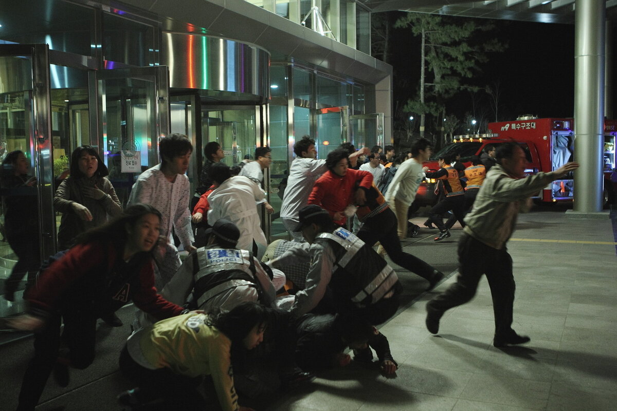 Граждане! Какдональдс открыли!!! Источник: ru.kinorium.com