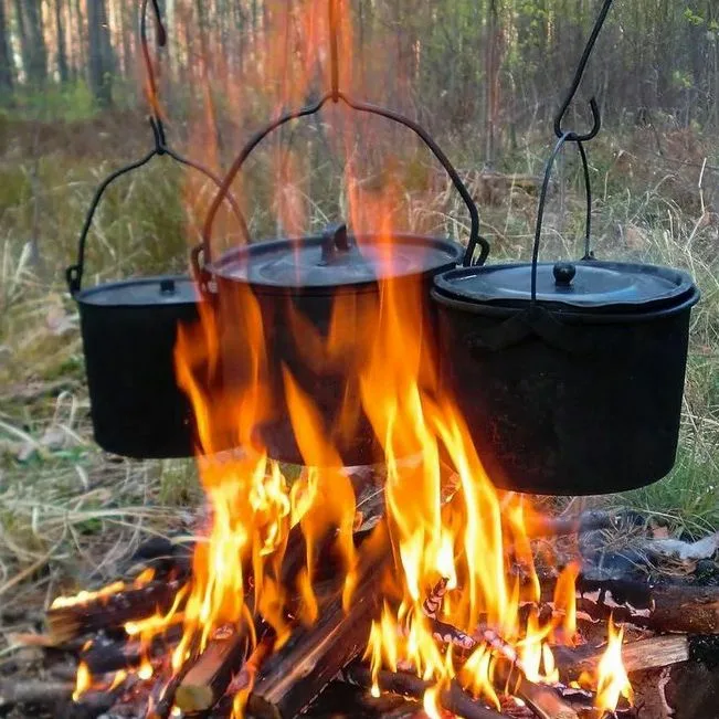 Туристический Кан на огне