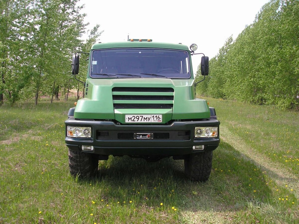 Внедорожник КАМАЗ