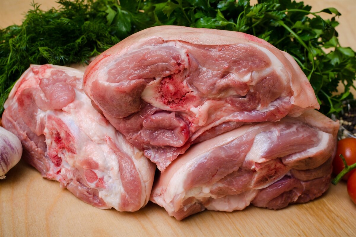 Свиная рулька. Заказать: https://parnoemjaso.ru/products/14930