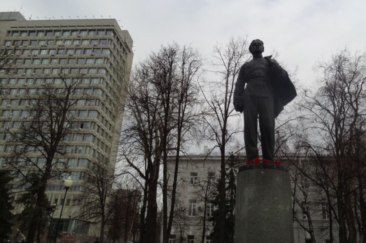    В сговоре с охранными предприятиями заподозрили КФУ