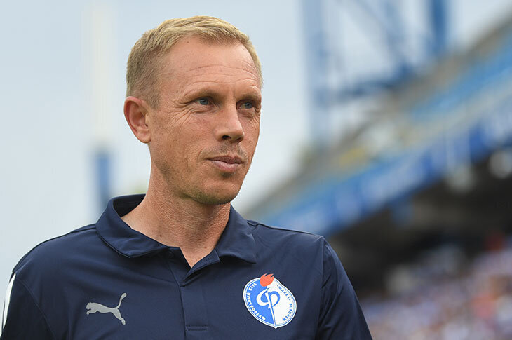 Олег Василенко смотрел в будущее с оптимизмом, а теперь ищет новую работу