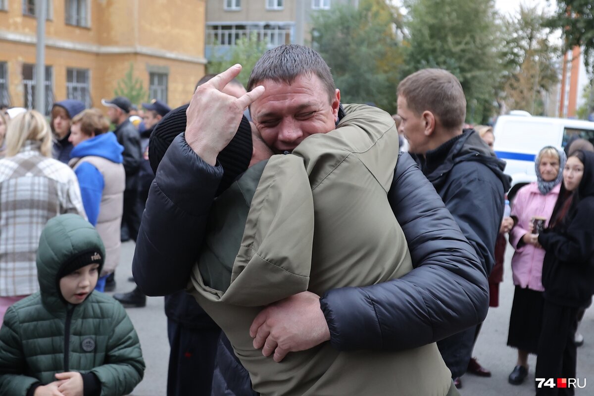     Мобилизованным дали кредитные каникулы, заморозили пени и гарантировали возвращение на работу    
 Фото: Дарья Пона / 74.RU