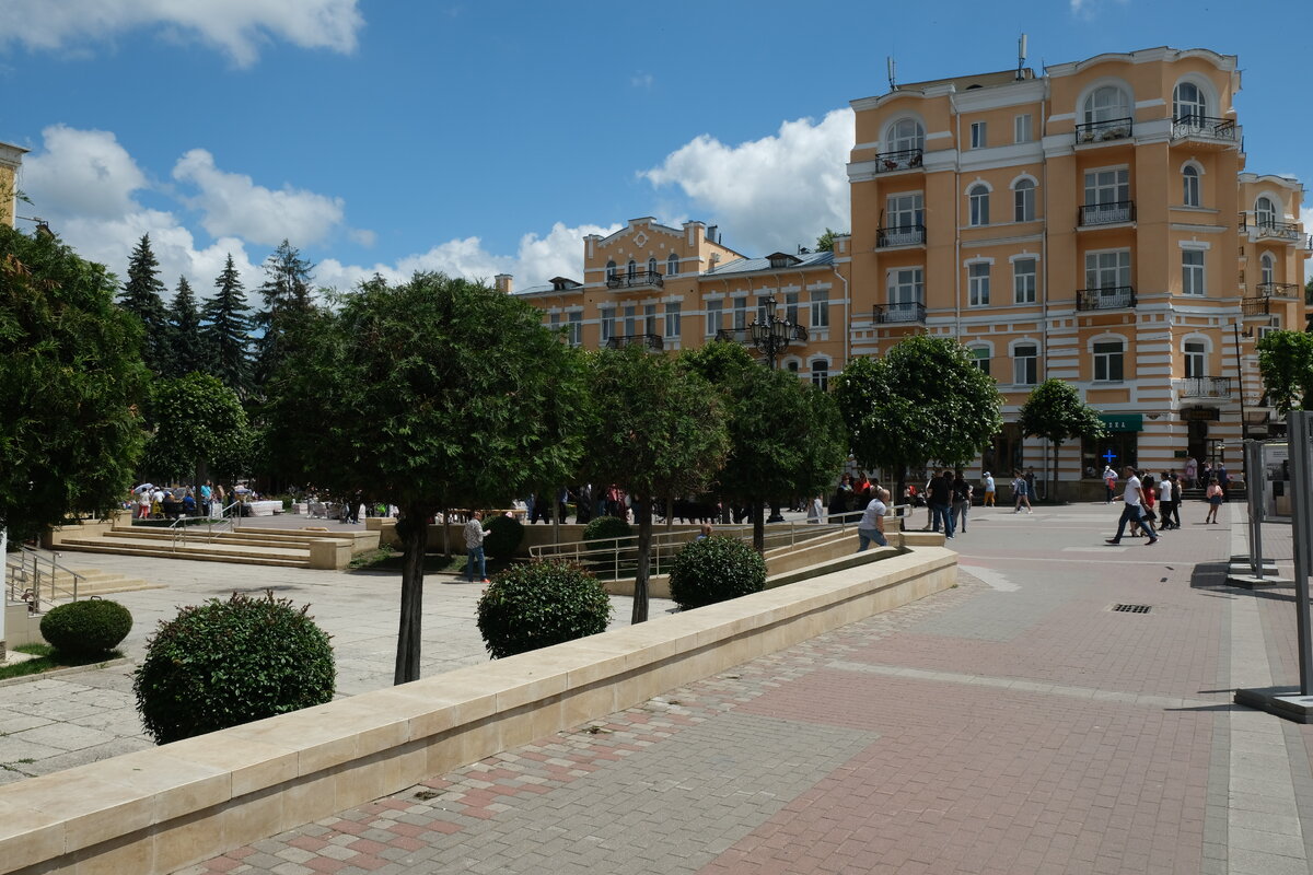 Наши дни. Стиль - модерн