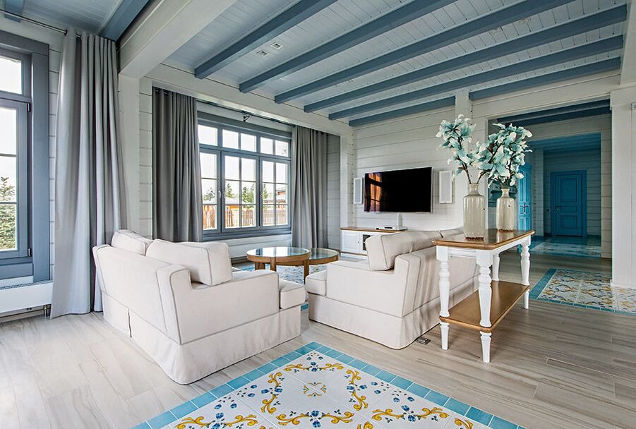 Гостиная-кухня-столовая