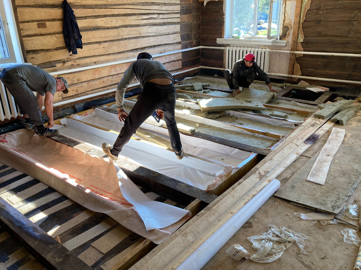 Укладка ветрозащиты.