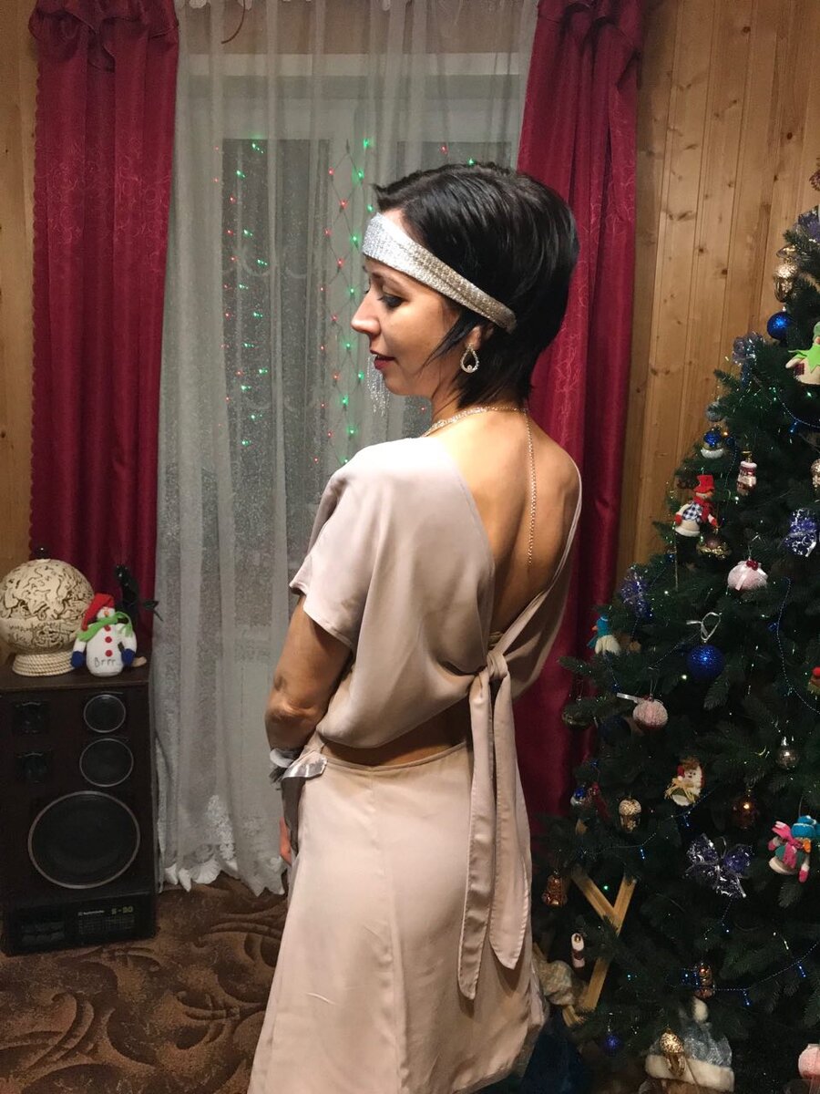 Три идеи для новогодней вечеринки: минимализм, блеск пайеток и прочая роскошь