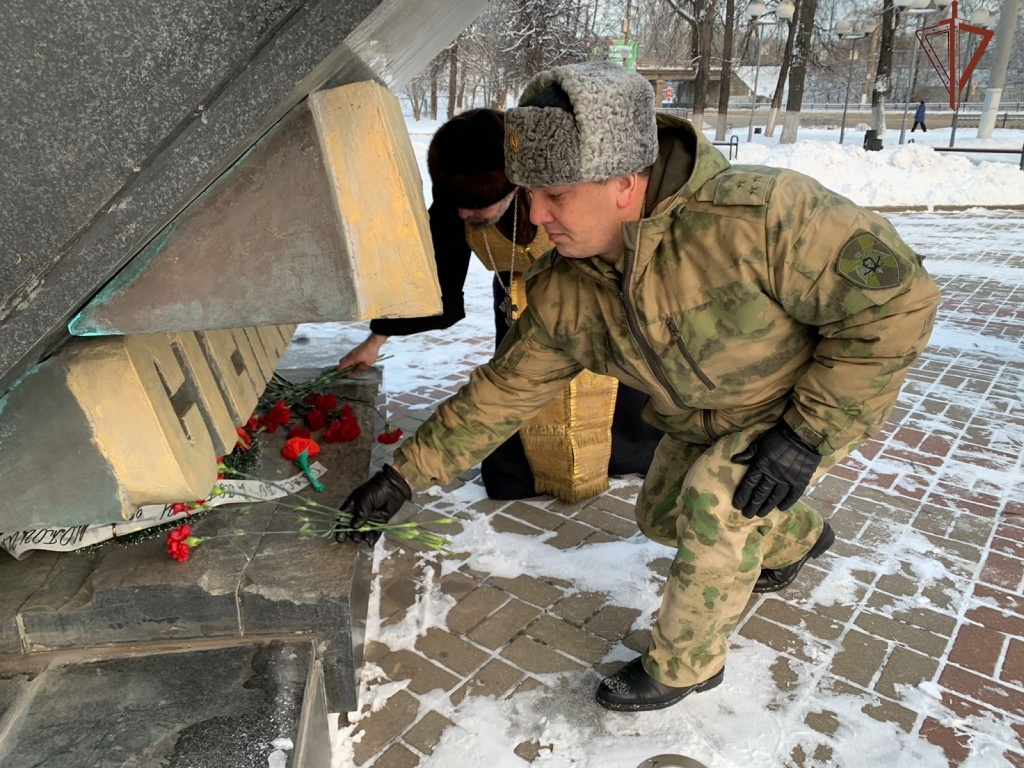 Тверские росгвардейцы почтили память товарищей – защитников Отечества