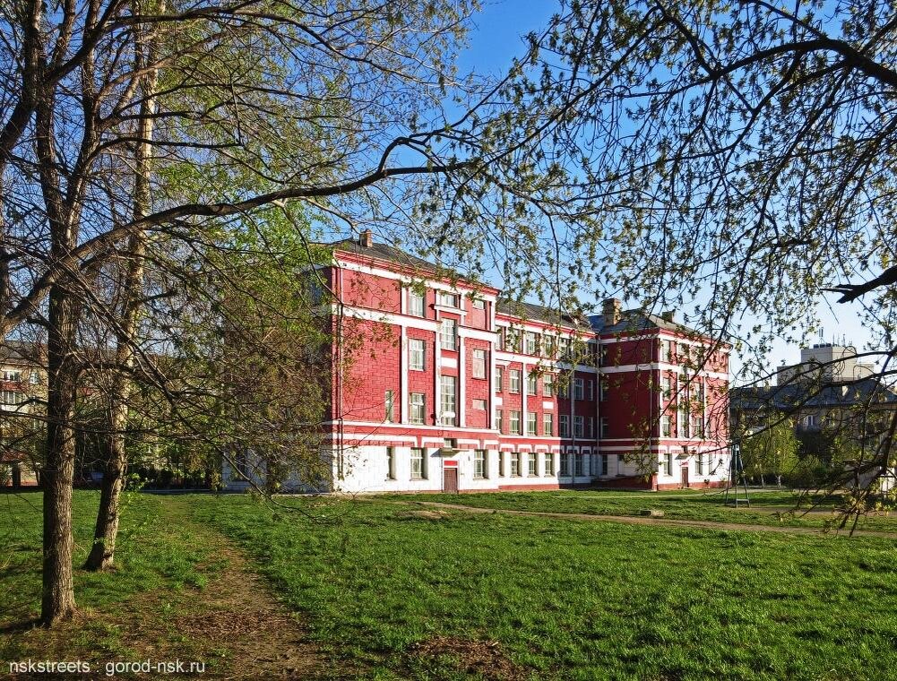 Школа 82 до реконструкции 