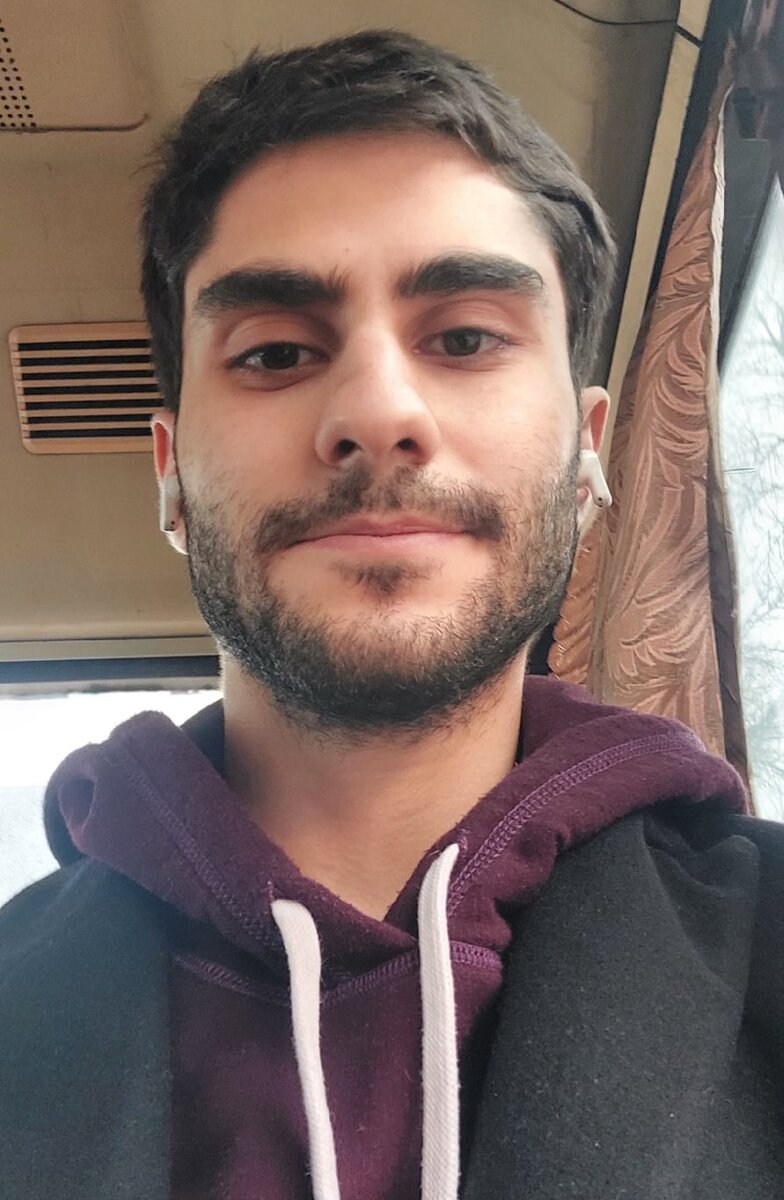 Счастливый еду на стажировку