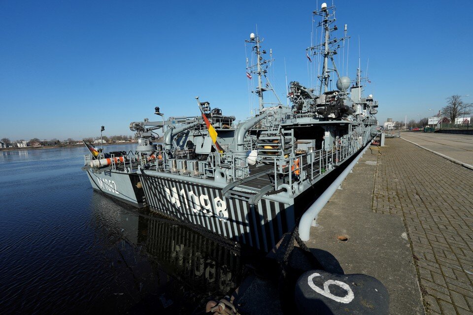     НАТО планирует провести учения в Балтийском море  REUTERS