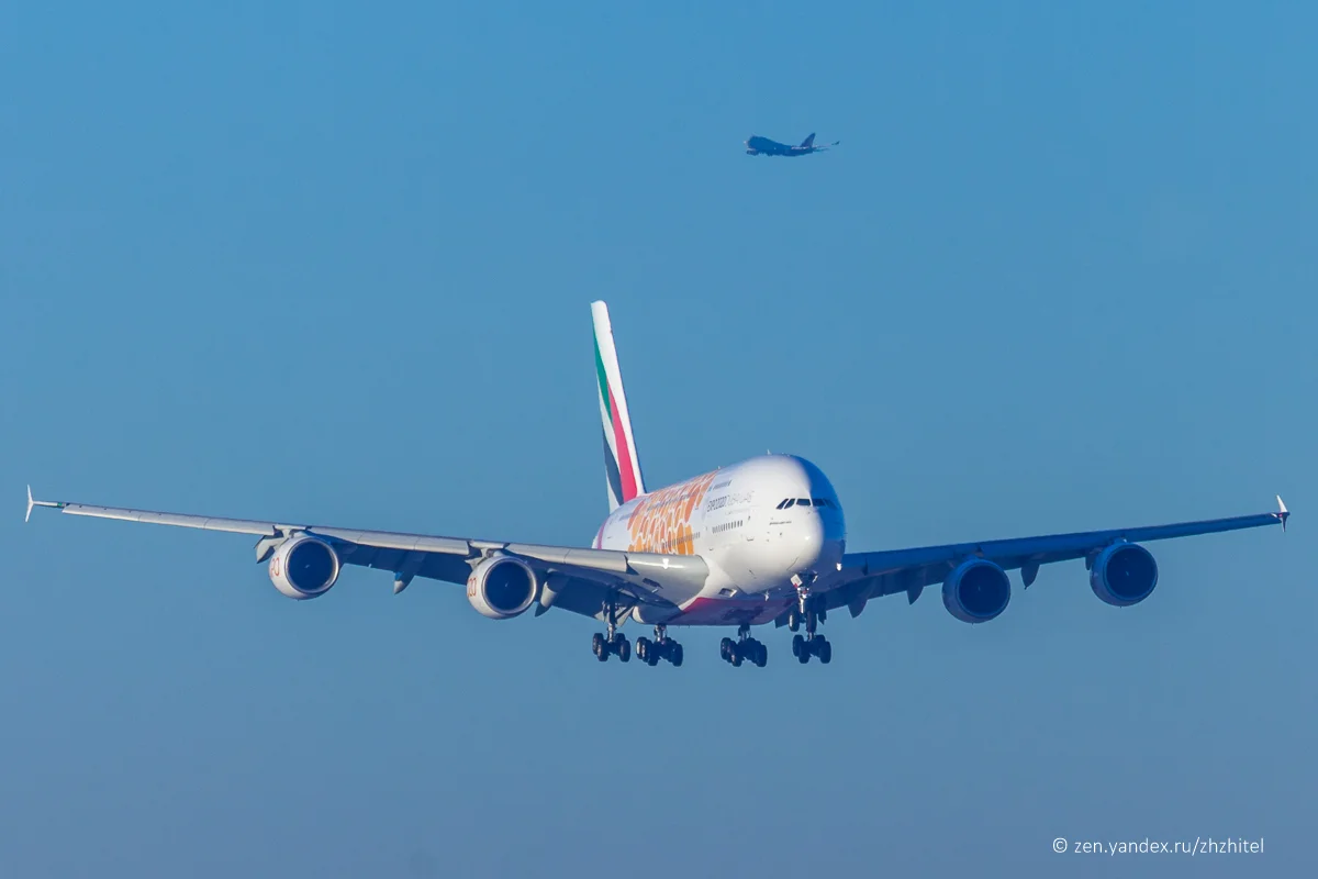 Airbus A380 авиакомпании Emirates. Здесь и далее фото автора