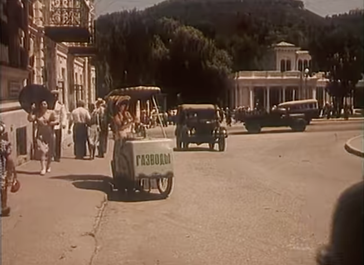 вицин в фильме жених с того света. жених с того света фильм 1958. фильм жених с того света. режиссер фильма. где снимали жених с того света 1958.