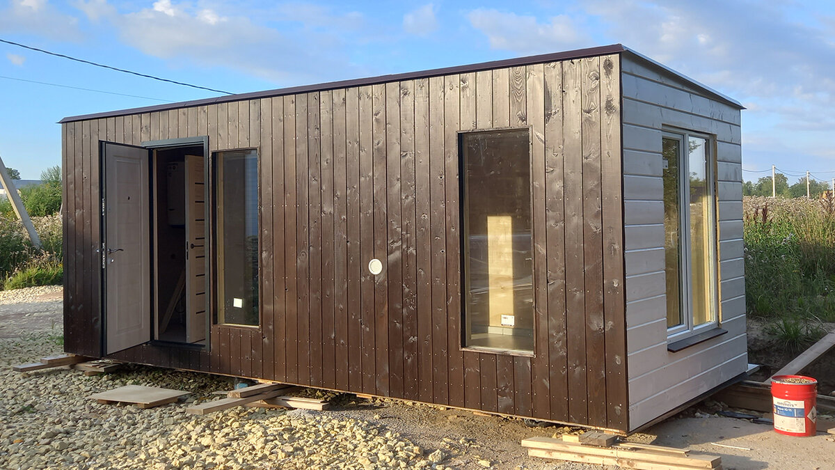 Готовый модульный дом 2,4х6 м