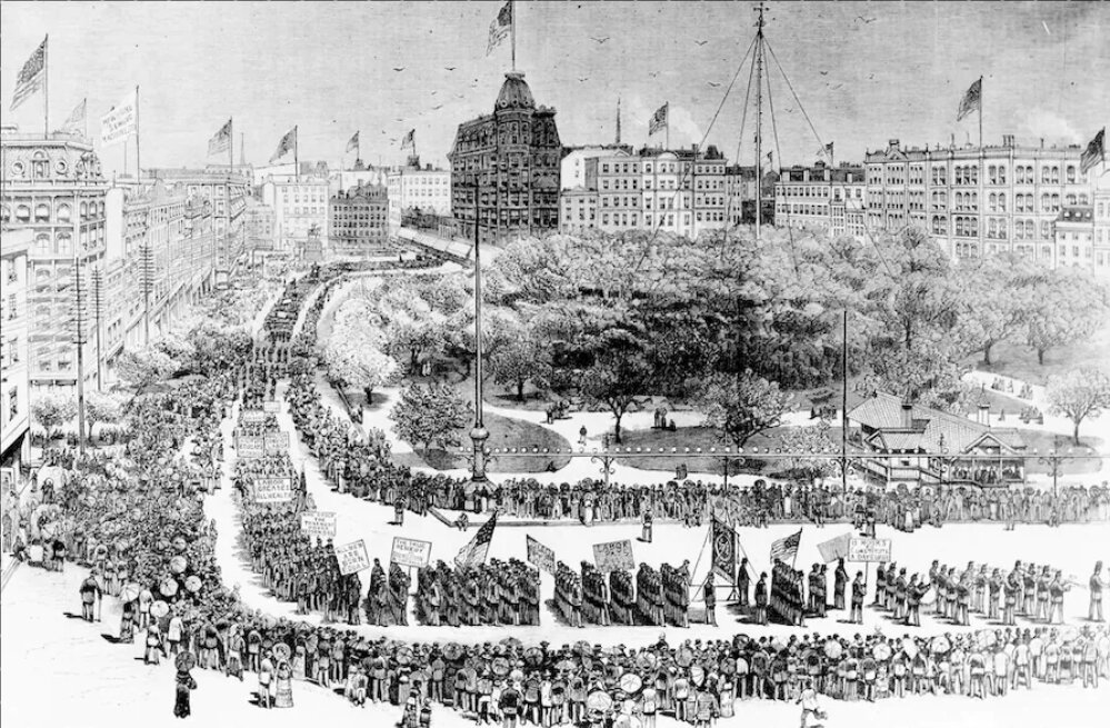 Первый парад в честь Дня труда в Нью-Йорке в 1882 году.  https://www.washingtonpost.com/history/2022/09/05/labor-day-may-grover-cleveland/