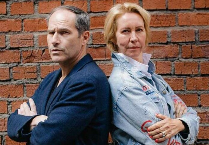 Оба артиста не раз признавались, что не представляют жизни без детей и друг без друга. Но жизнь распорядилась по-своему.