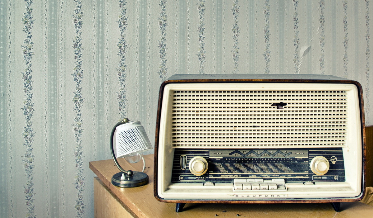 https://www.lenremont.ru/wp-content/uploads/2016/11/radio-priemnik-fon-49.jpg