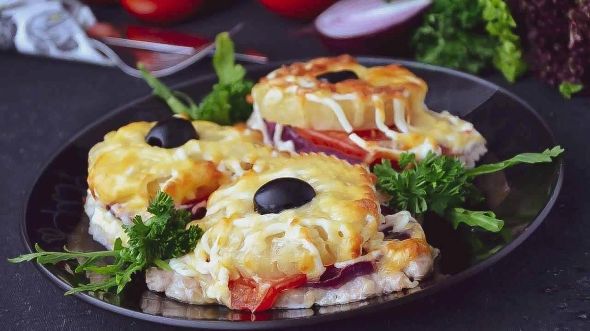 Рецепт отбивная с ананасом и сыром в духовке рецепт с фото