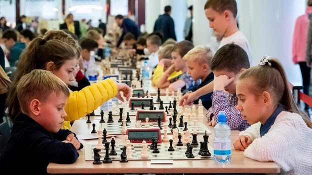     Участники детского турнира «Шахматные звезды».Русская шахматная школа