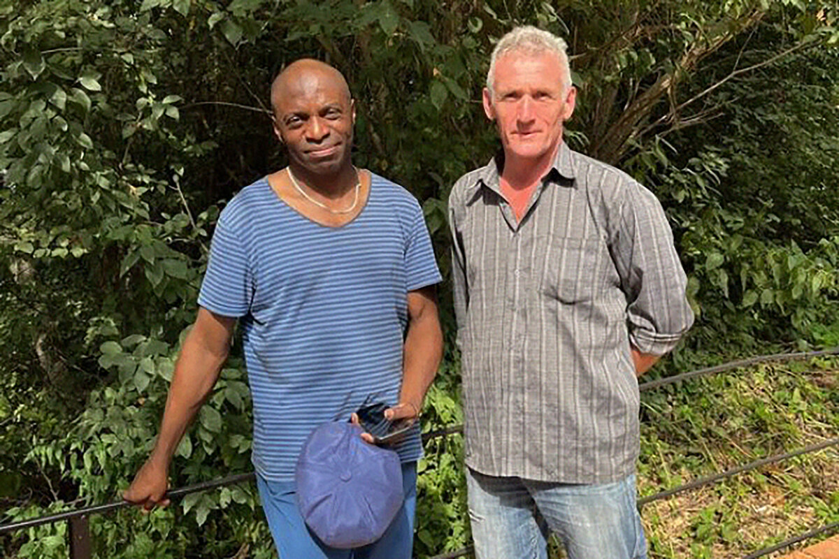     Не просто так прохожий: как африканец Тим стал единственным в России темнокожим деревенским старостой