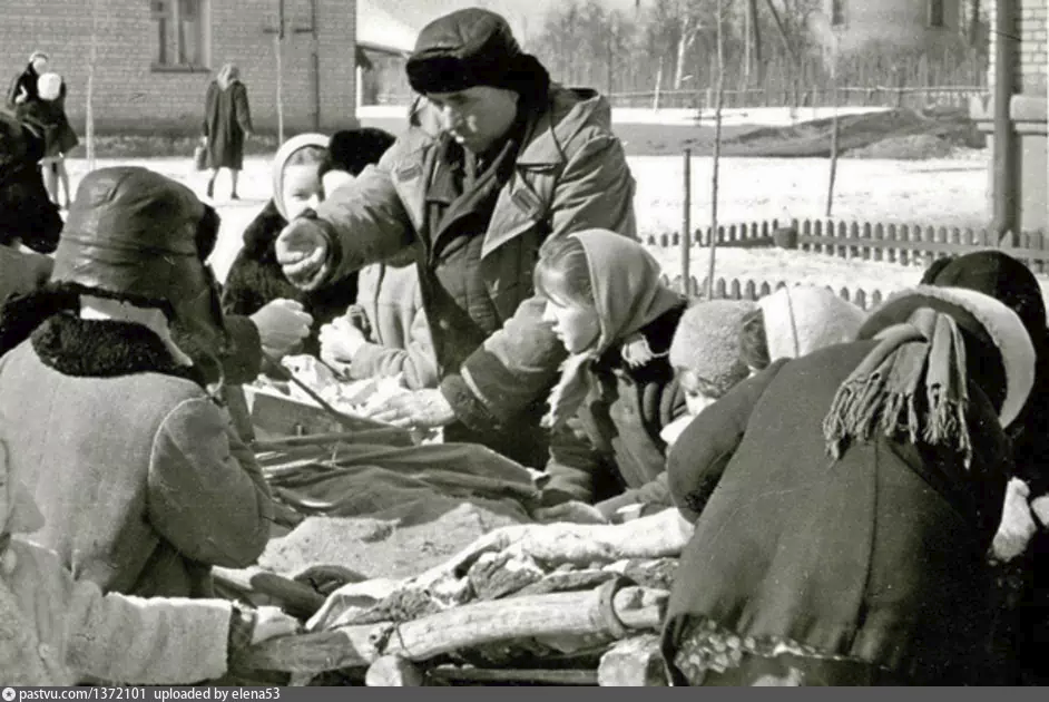 Старьевщик, 1962 г. Автор: Исаак Марон.