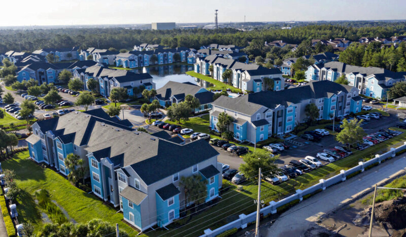 Тот самый жилой комплекс. Фото из рекламного проспекта. Общественное достояние