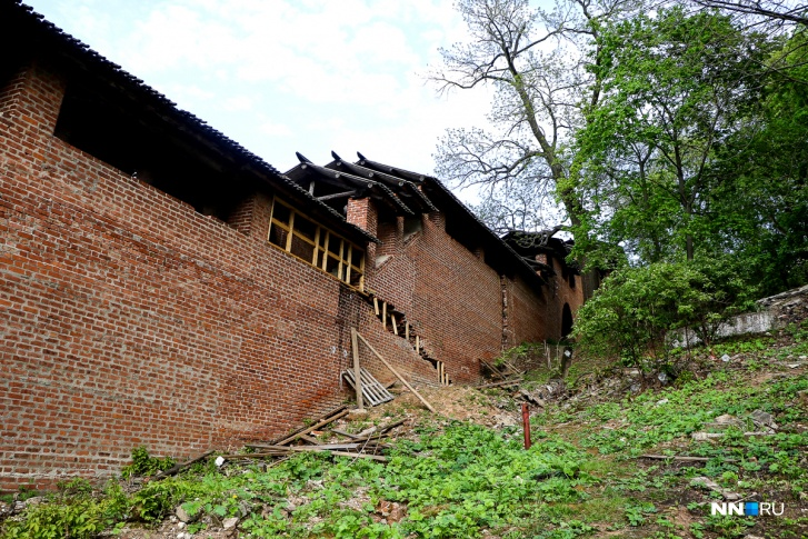 22 сентября 2018 г. «Может рухнуть завтра». Нижегородский кремль готовят к восстановлению https://www.nn.-3