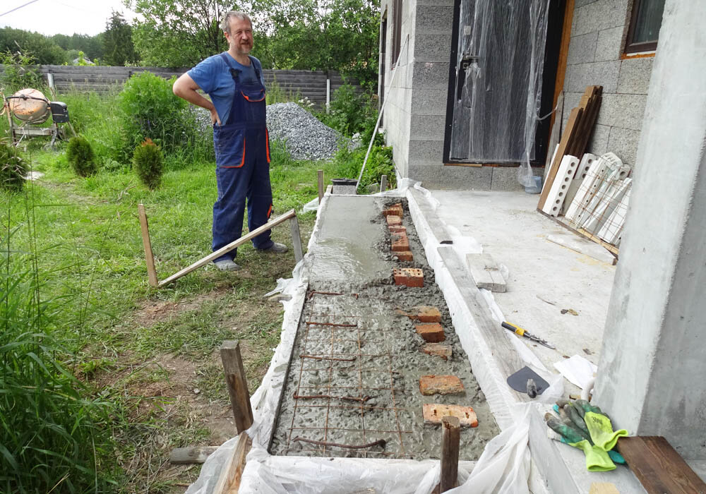 Почти закончили первую ступеньку