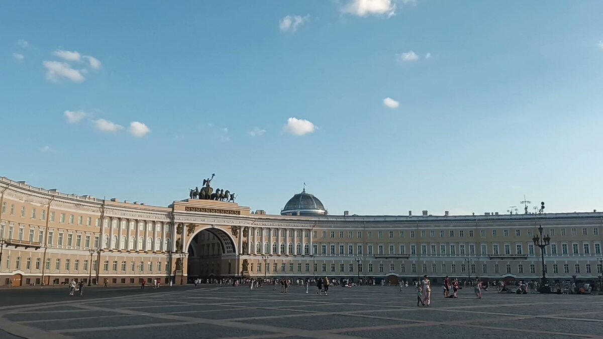 Дворцовая площадь