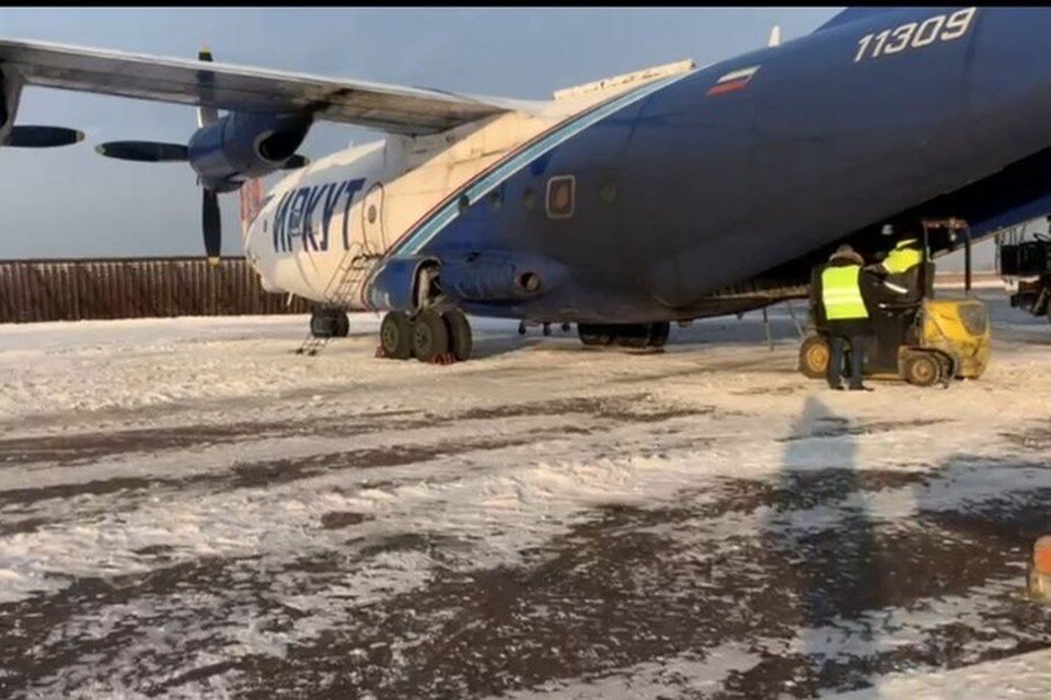    Один двигатель вспыхнул. Фото: Восточное межрегиональное следственное управление на транспорте СК России