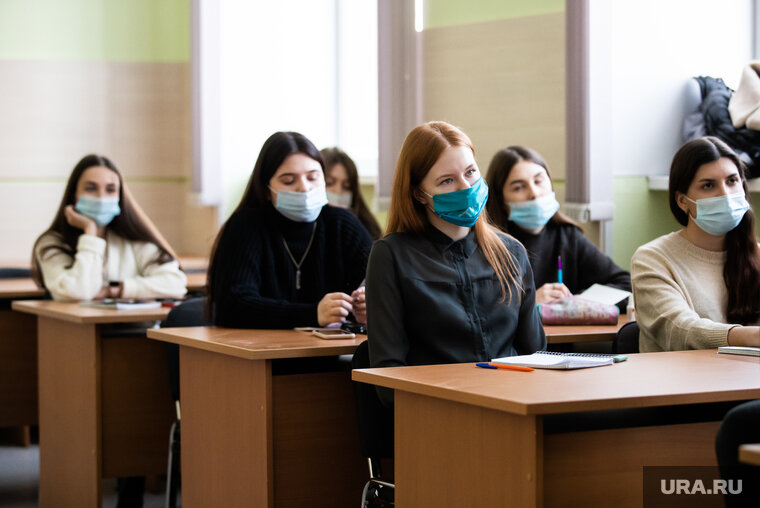   Детям, чьи родители участвуют в СВО, упростят процедуру принятия в ВУЗы