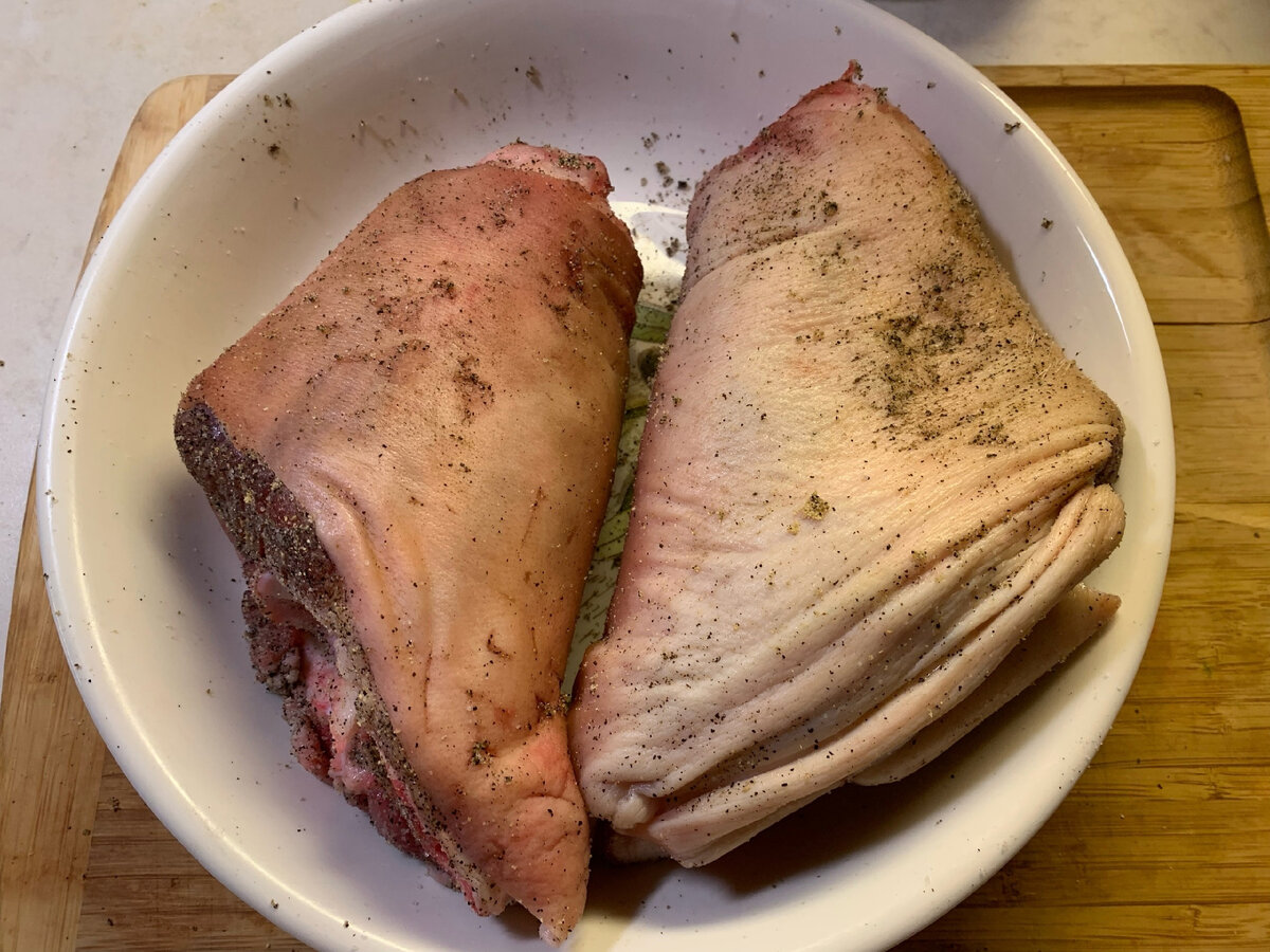 рулька в приправе