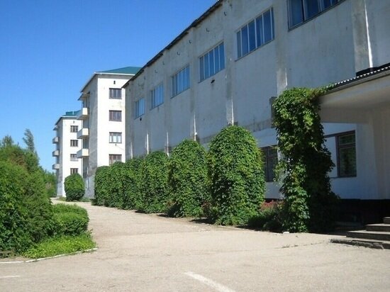     Учебный корпус Прудовского аграрного техникума, фото: prudagroteh.ru