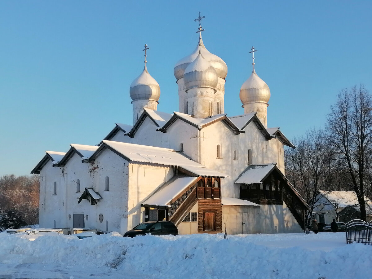 Великий Новгород (часть 12 - Церковь святых Бориса и Глеба в Плотниках;  Памятник Александру Невскому; река Волхов). | Московский пенсионер. | Дзен