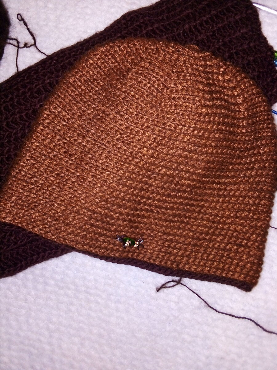 Шапка. Использован крючок, нитки шерсть