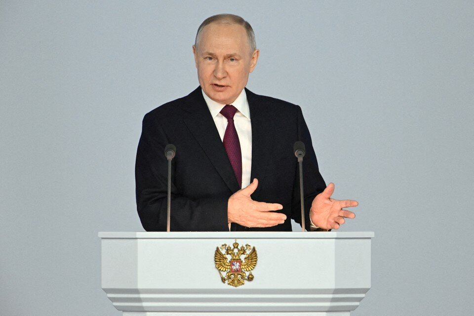     Владимир Путин  REUTERS