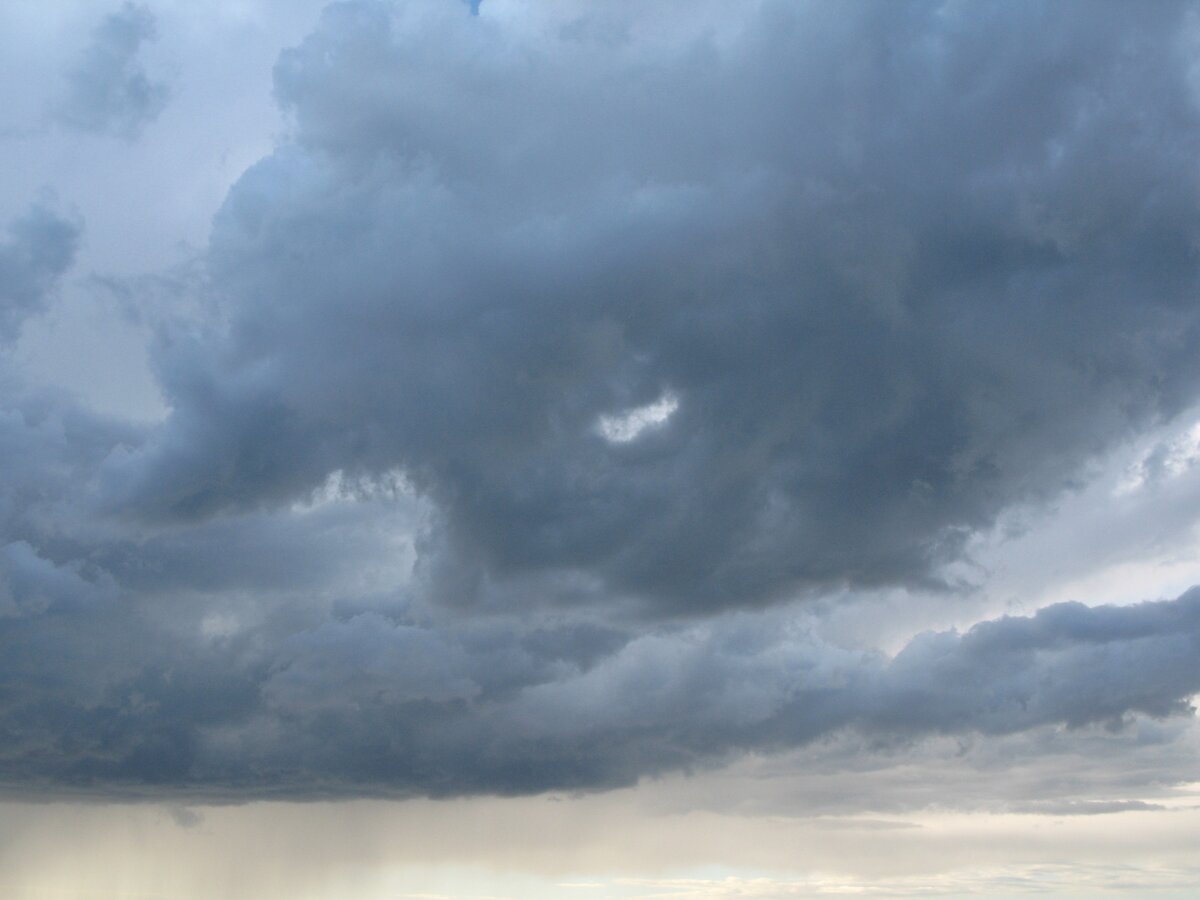 Фото автора: небо над Петергофом