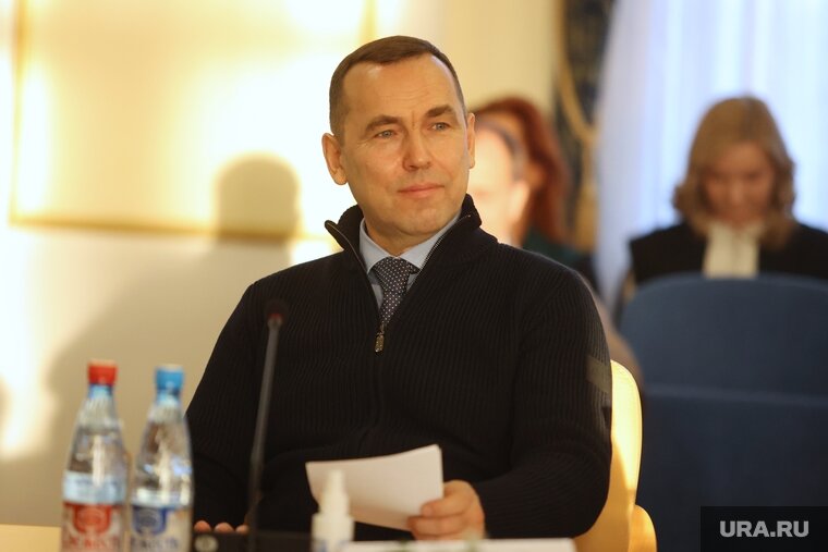    Курганский губернатор принимает поздравления с днем рождения