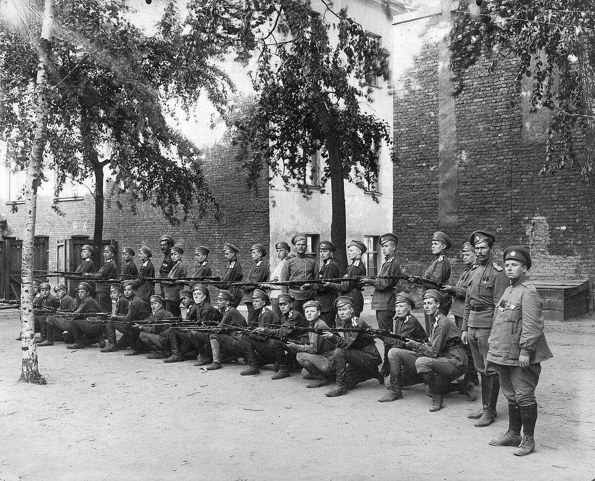 1-й Петроградский женский батальон, 1917 год.