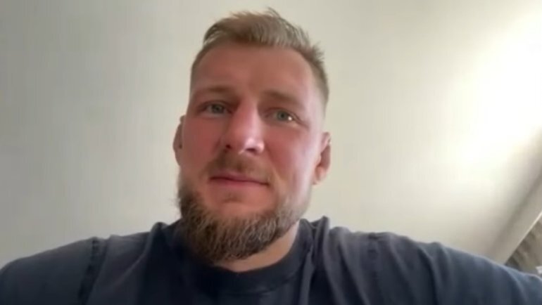    Александр Волков.