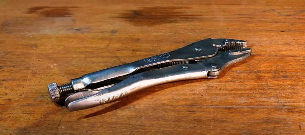      Ручные тиски