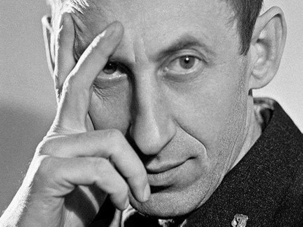 Представитель "двадцати восьми" - Владимир Басов.