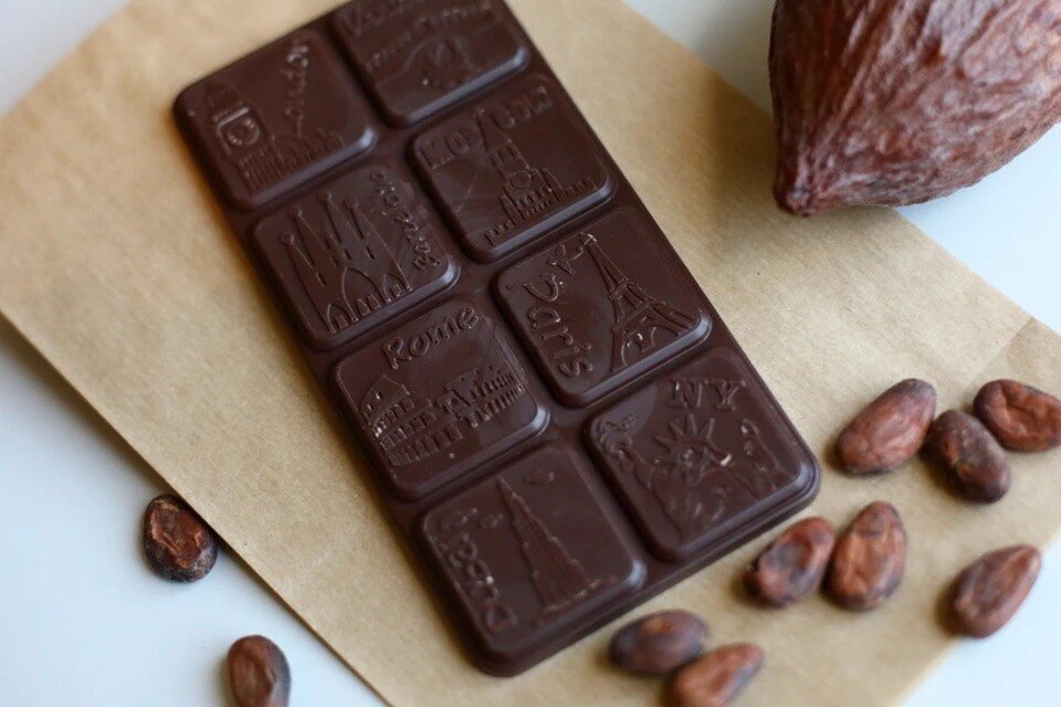     Стоматолог Автандилян рассказала о пользе шоколада и ореховых батончиков для зубов Святослав ЗОРКИЙ