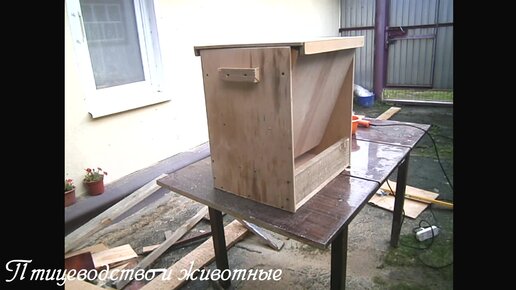 Бункерная кормушка для птиц своими руками за 10 минут. Hopper feeder for Chicks quail.