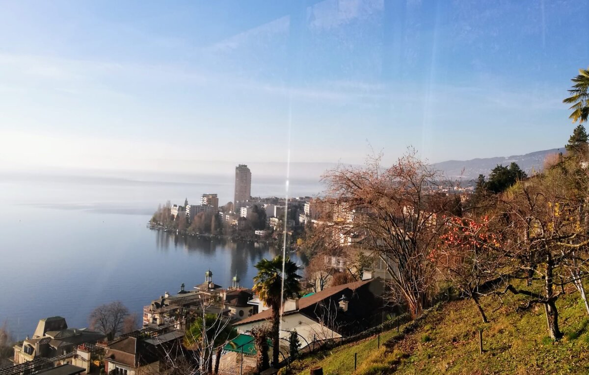 MONTREUX . ПАНОРАМНЫЙ ВИД С ПЛОЩАДКИ GLION. ШВЕЙЦАРИЯ