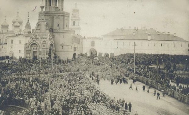 Празднование февральской революции 1917 года в Казани. Фото: татаровед.рф 