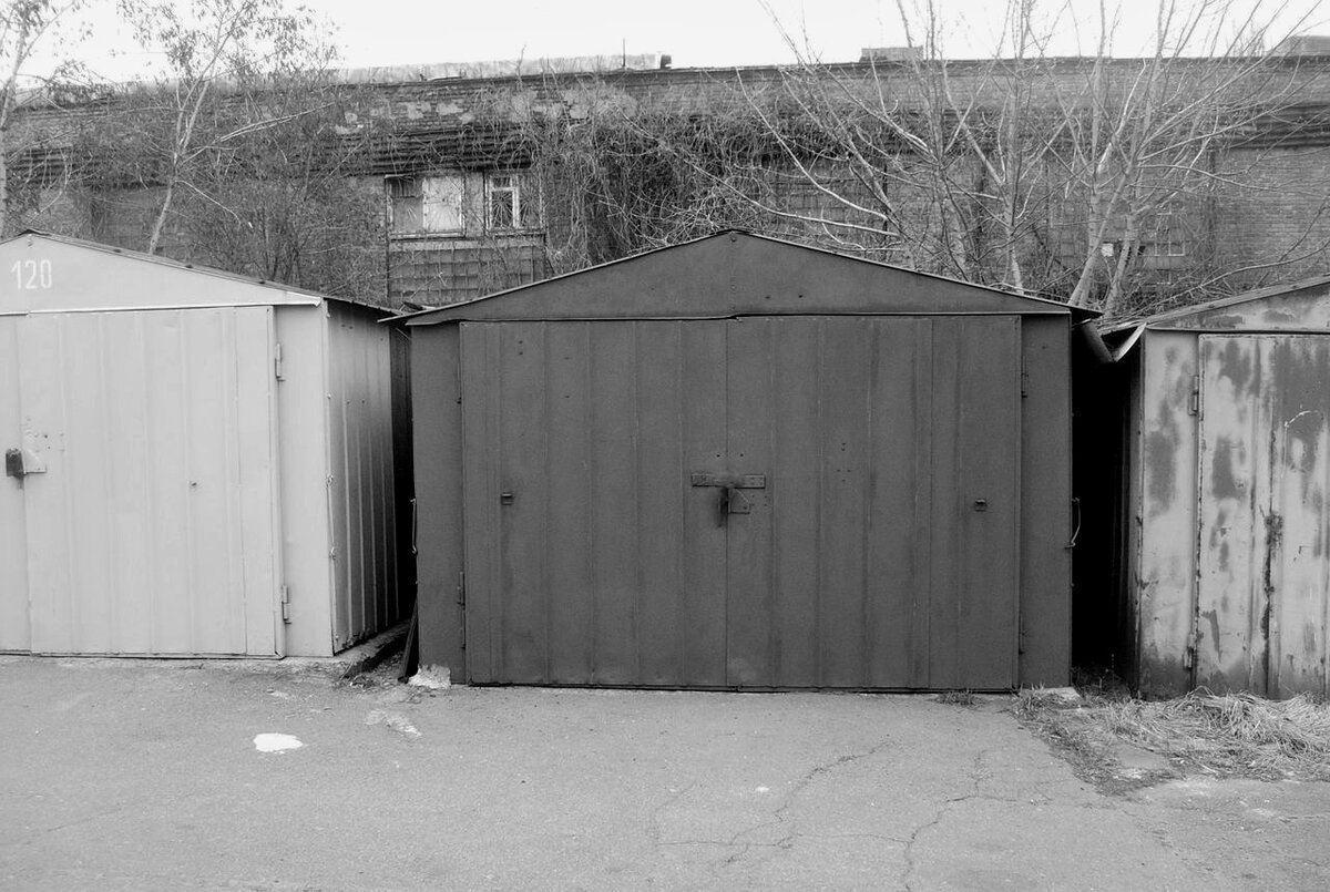 Вот примерно такие мы делали гаражи... Яндекс-фото