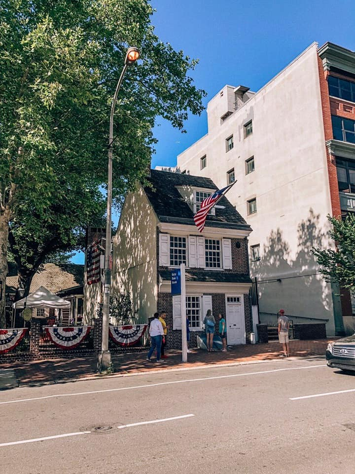 дом  Бетси Росс