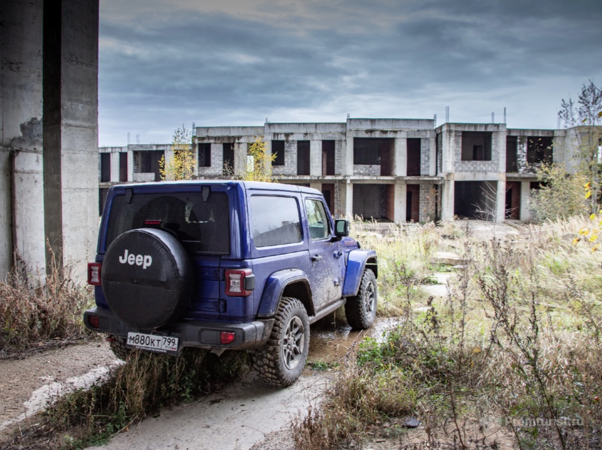 Поездил и понял, чем «короткий» Jeep Wrangler отличается от «длинного». Но, какой выбрать? ??‍♂️?0